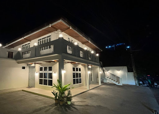 Casa Iluminada by Fab Sistahs