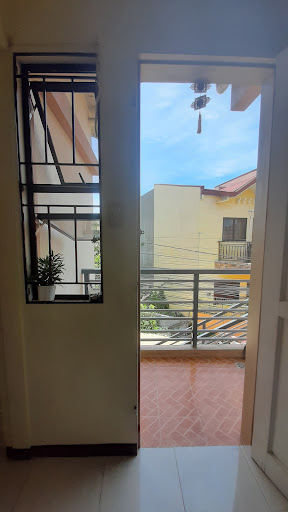 Espazio Coworking Space ( Working and Studying Space for Rent - FREE UNLI COFFEE )